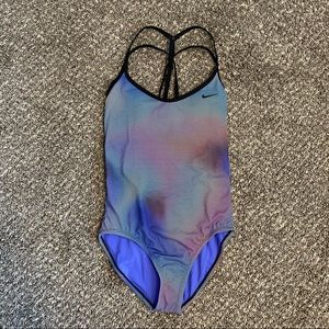 Nike women’s swim